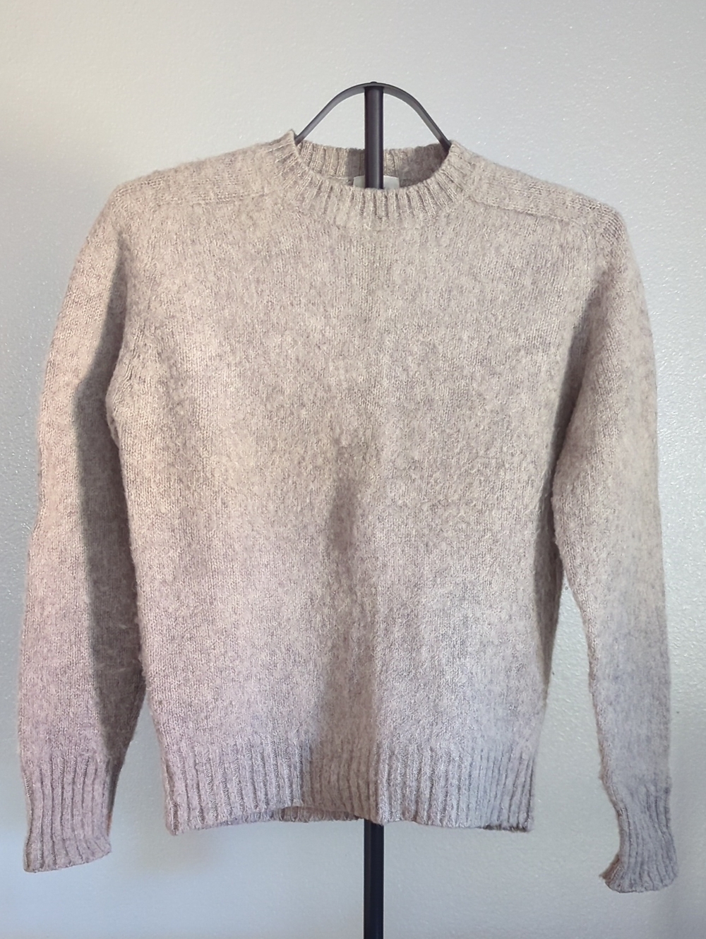 Vintage Jonathan Hunter 100% Shetland Wool Sweater in Gray Size Medium